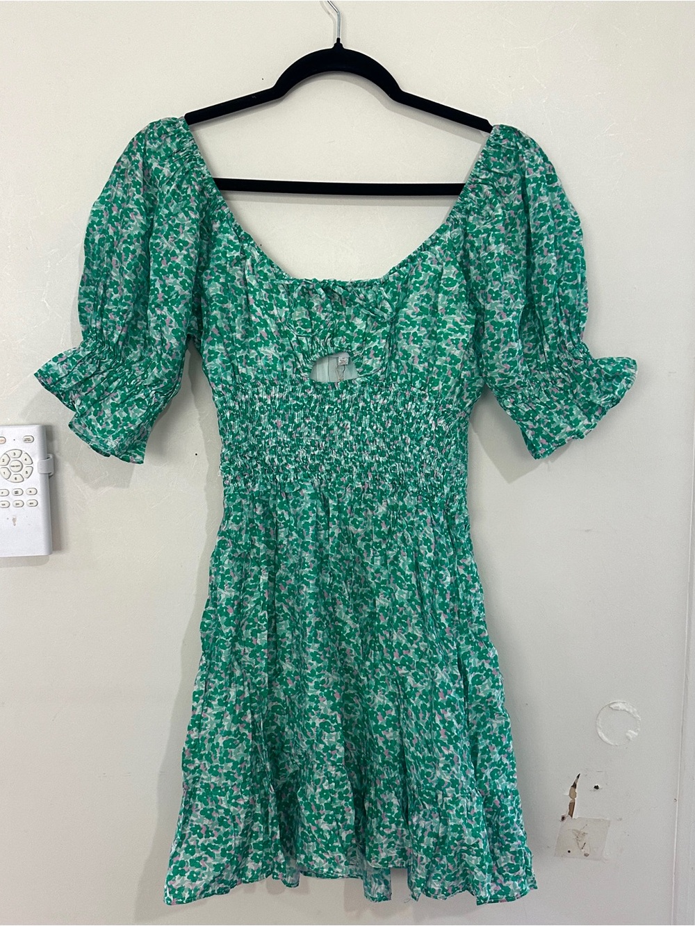 Lucca Couture Green Floral Puff-Sleeve Smocked Mini Dress